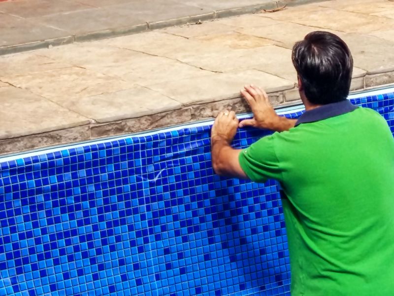 Local Pool Installation pros at work